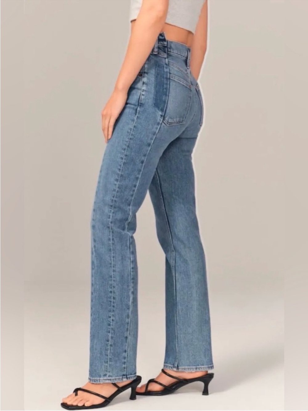 ABERCROMBIE High-Rise 90s Straight Leg Women's Jeans - 25R - PERFECT CONDITION